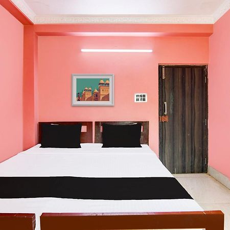 Hotel O Royal Green Guest House Kolkata Bagian luar foto