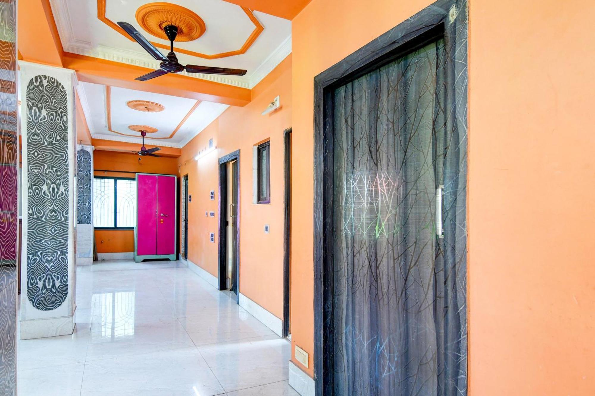 Hotel O Royal Green Guest House Kolkata Bagian luar foto